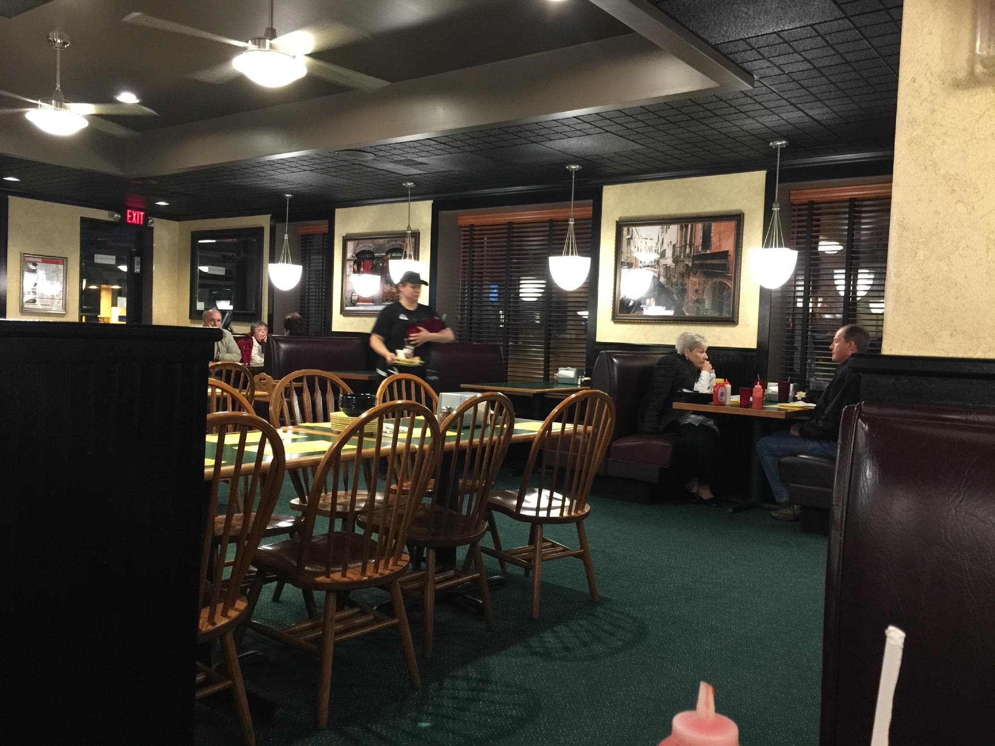 restaurant