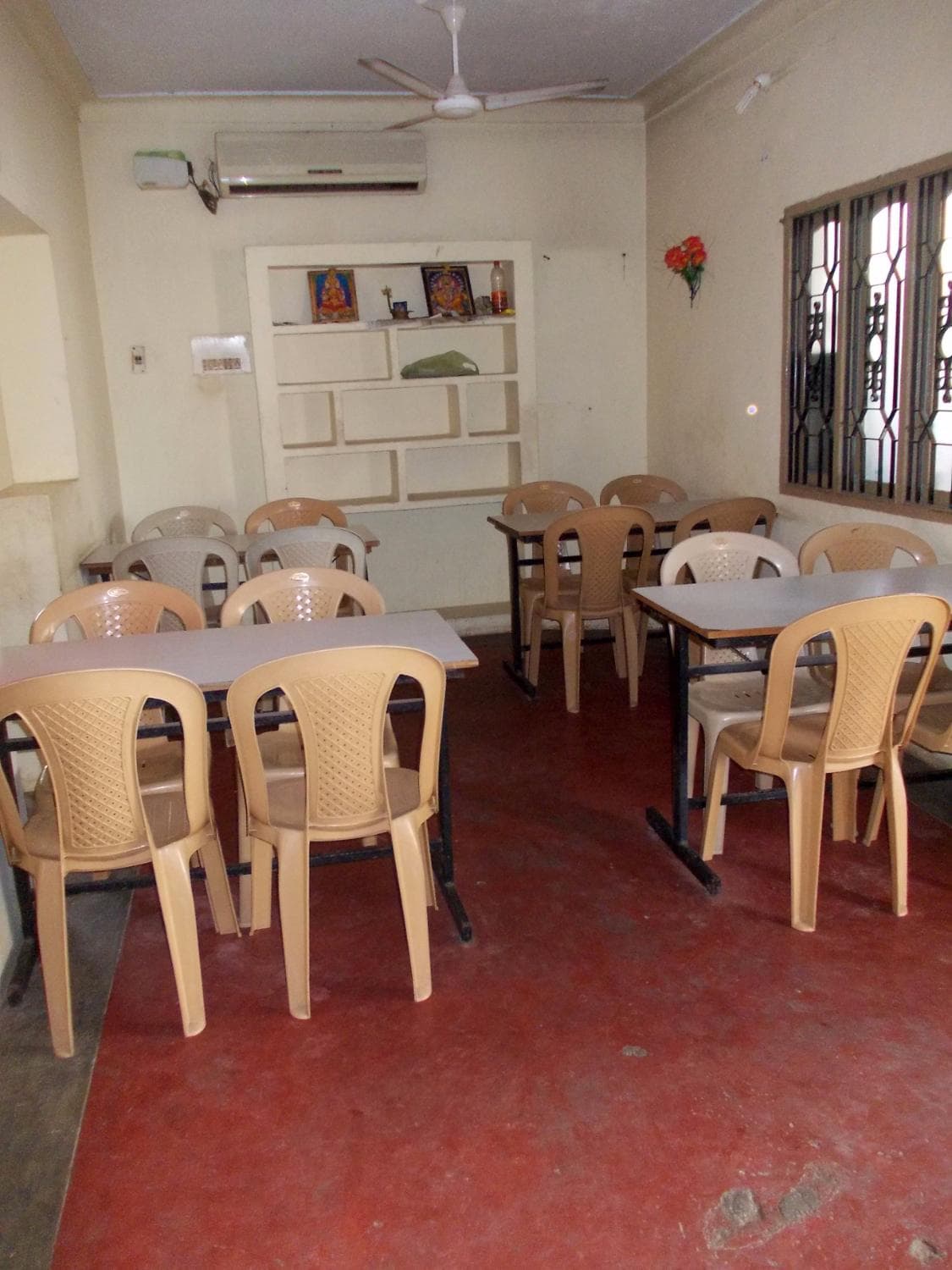 restaurant