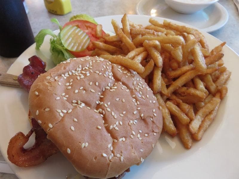 restaurant
