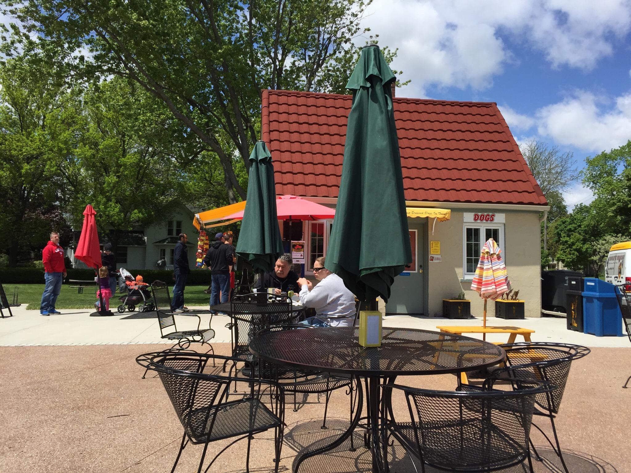 restaurant