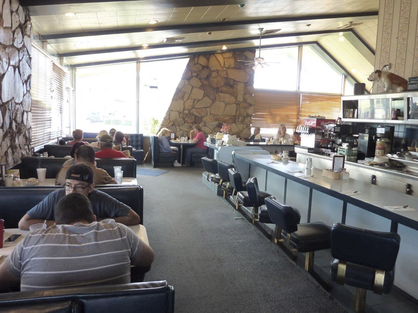 restaurant