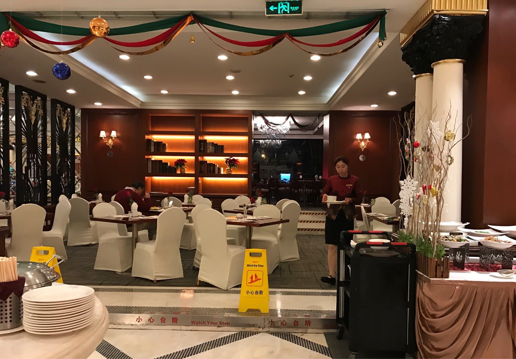 restaurant
