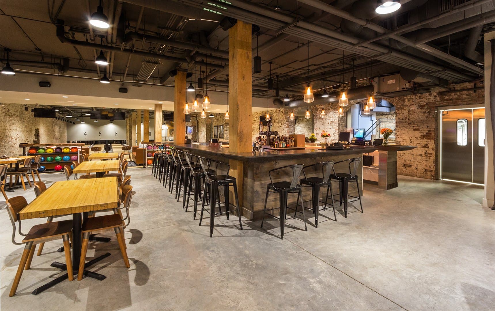 restaurant