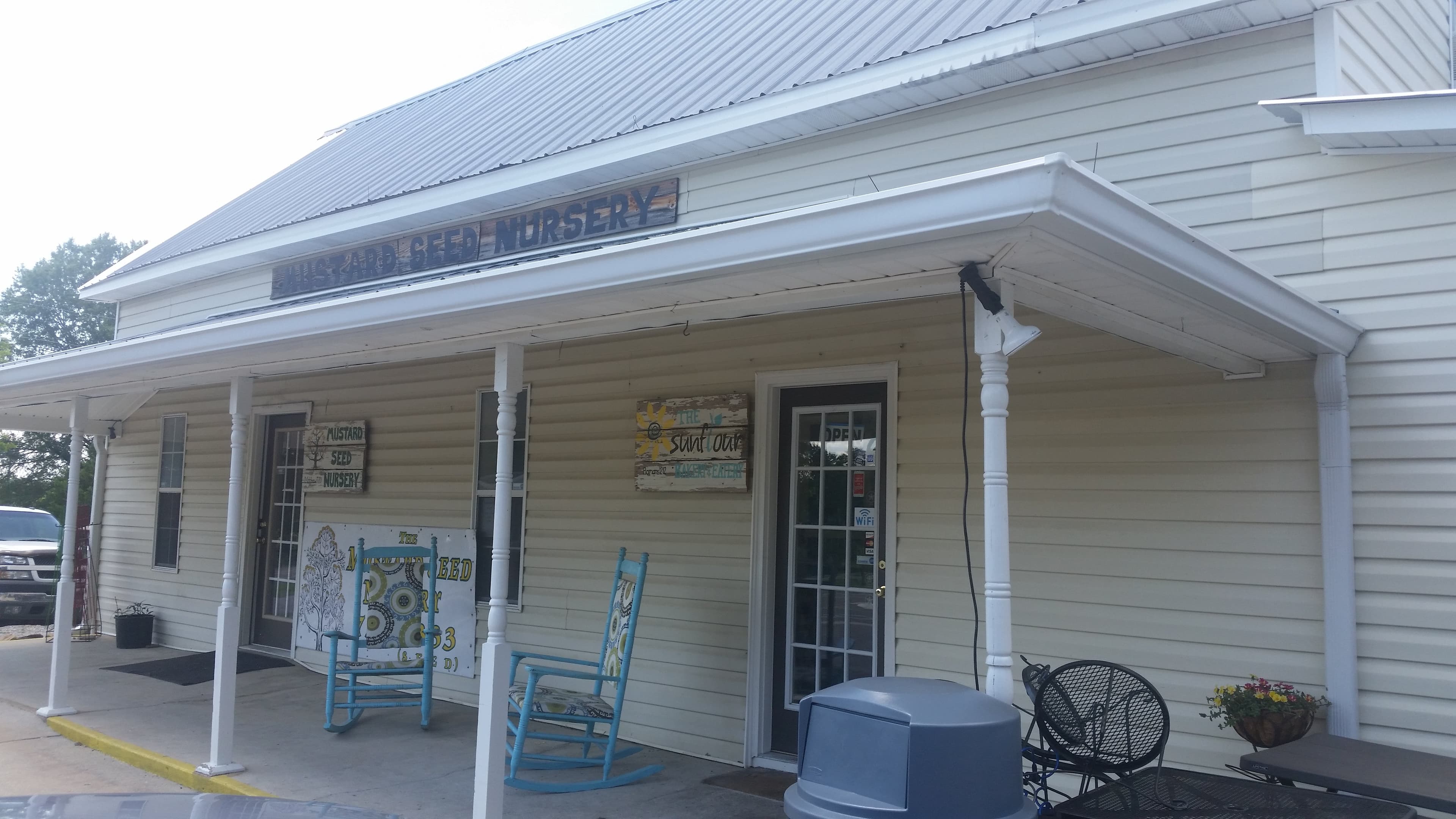 restaurant