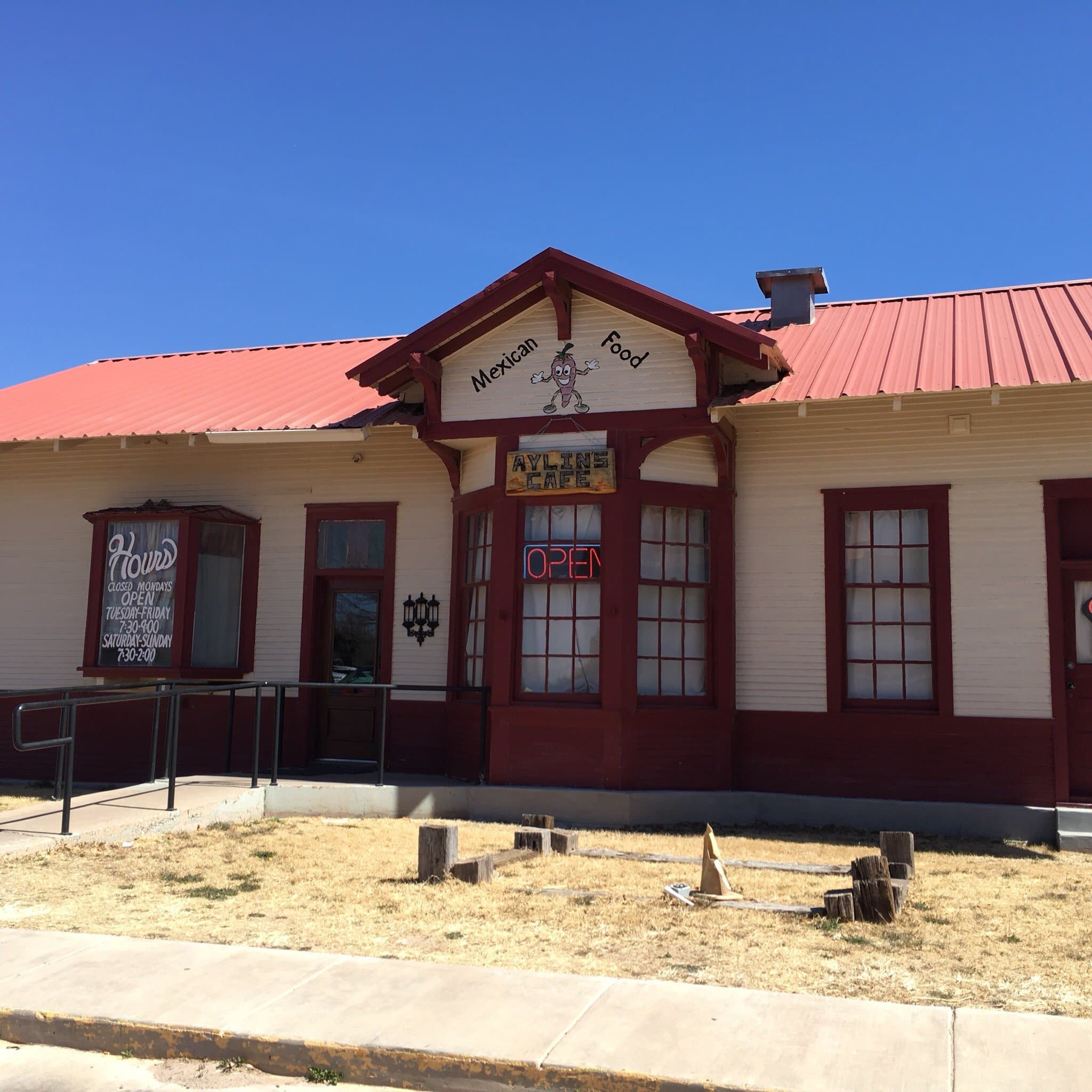 restaurant