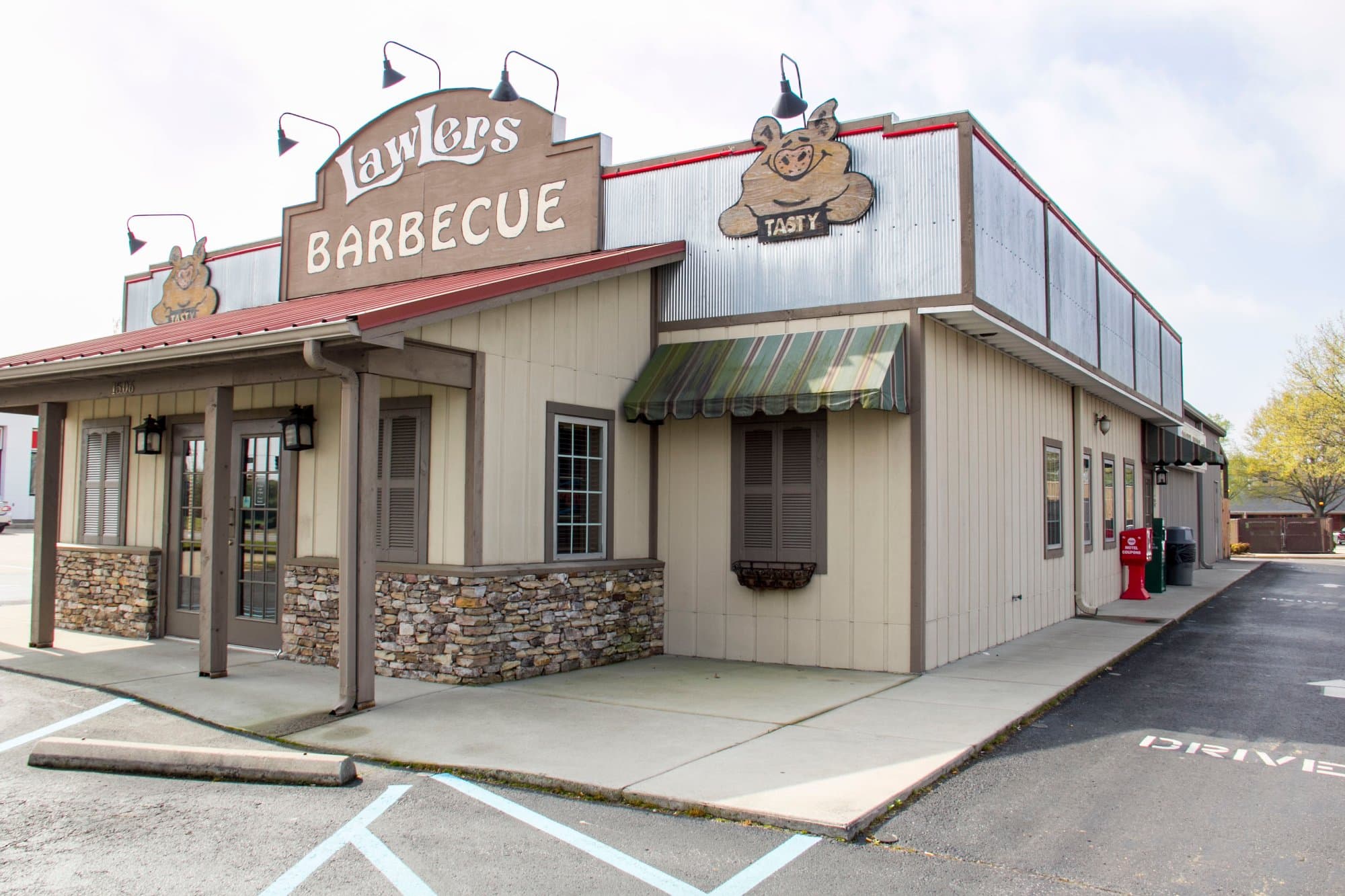 restaurant