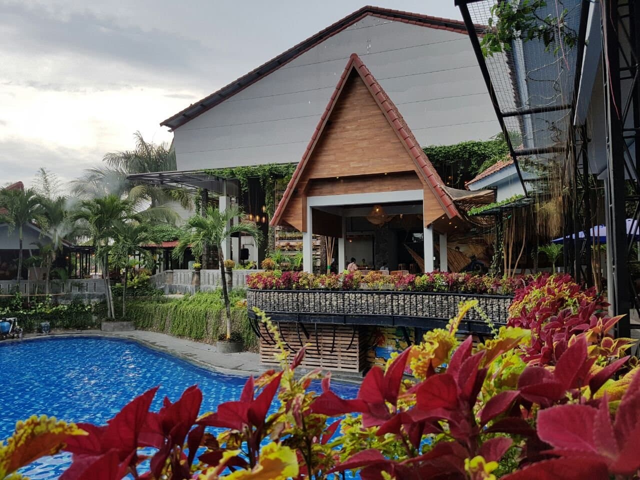 restaurant