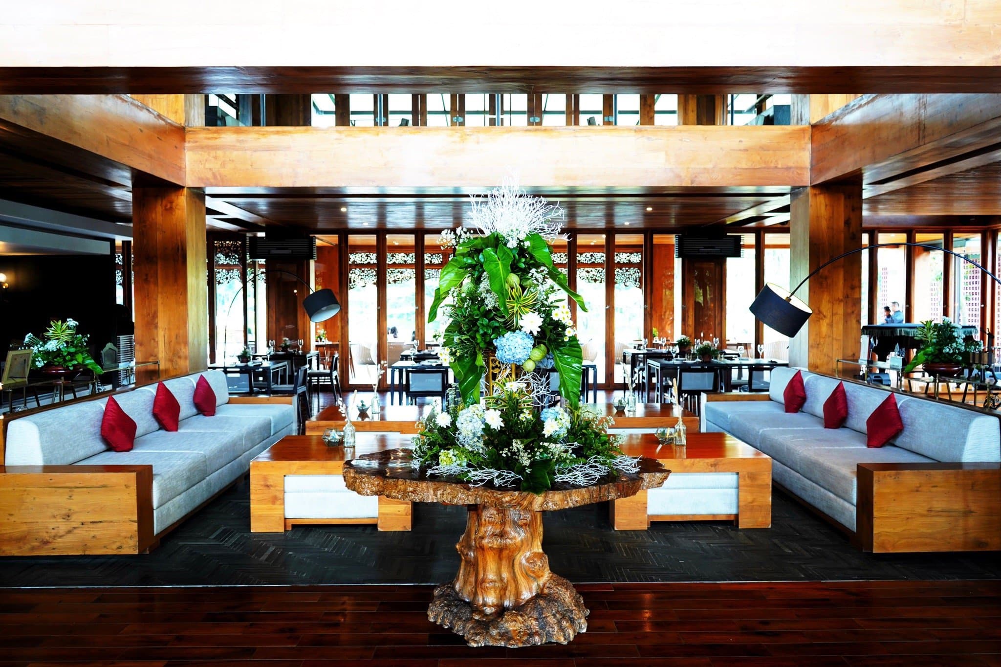 restaurant