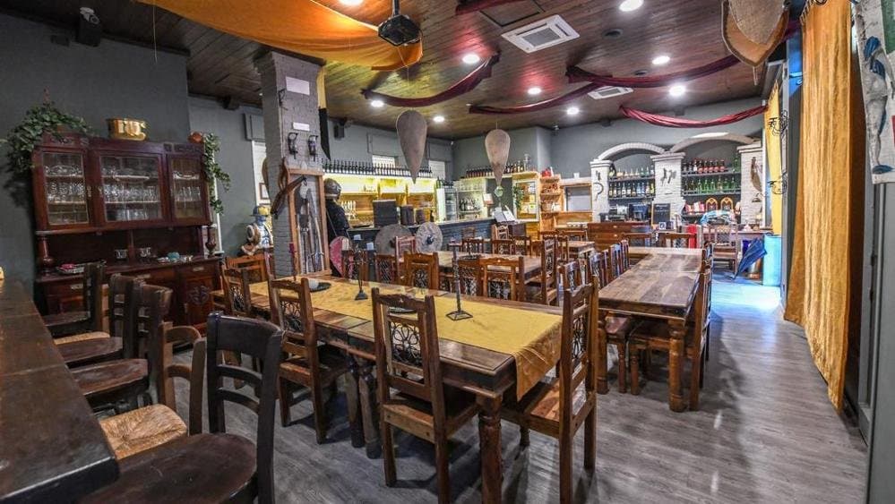 restaurant