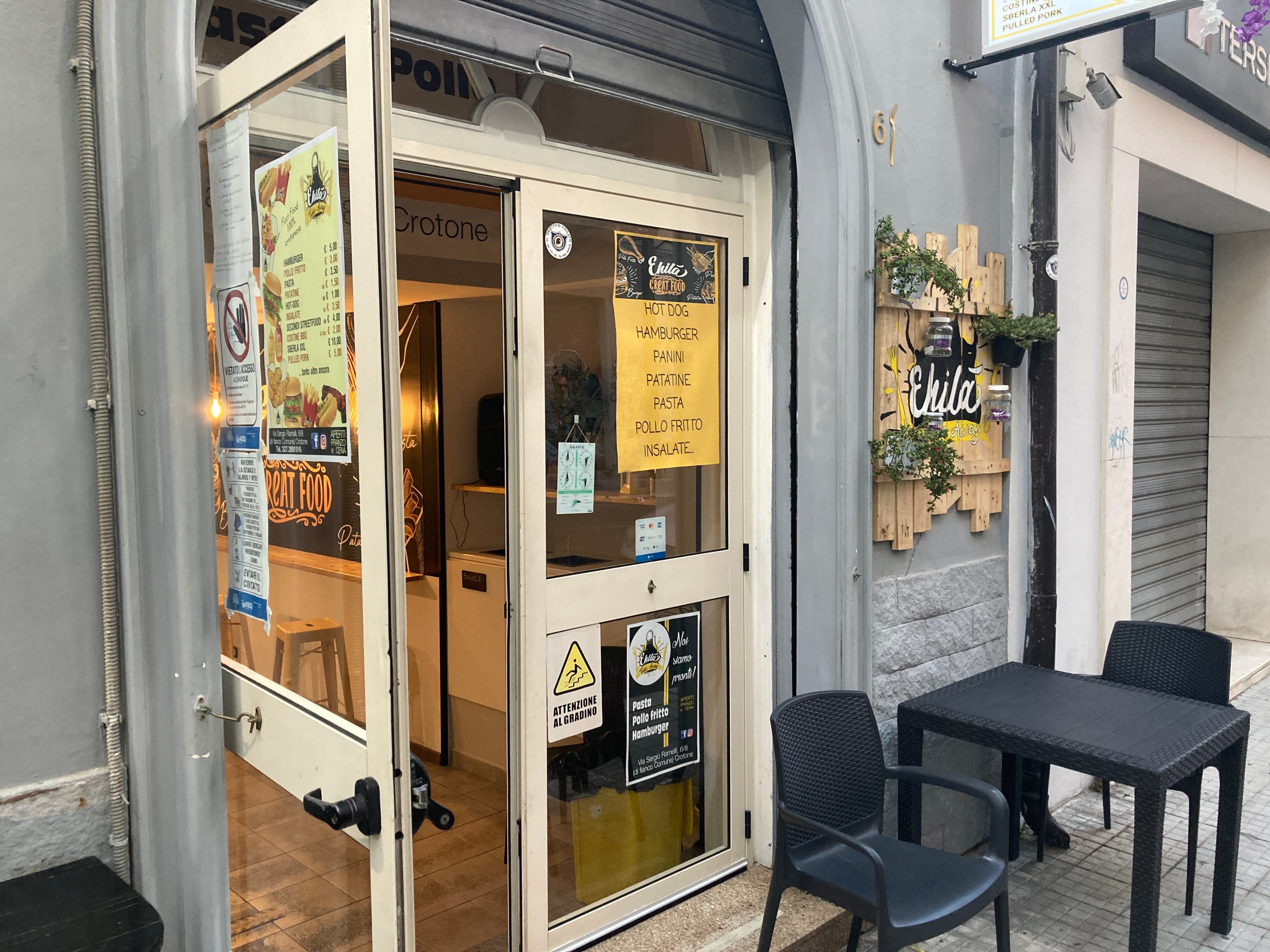restaurant
