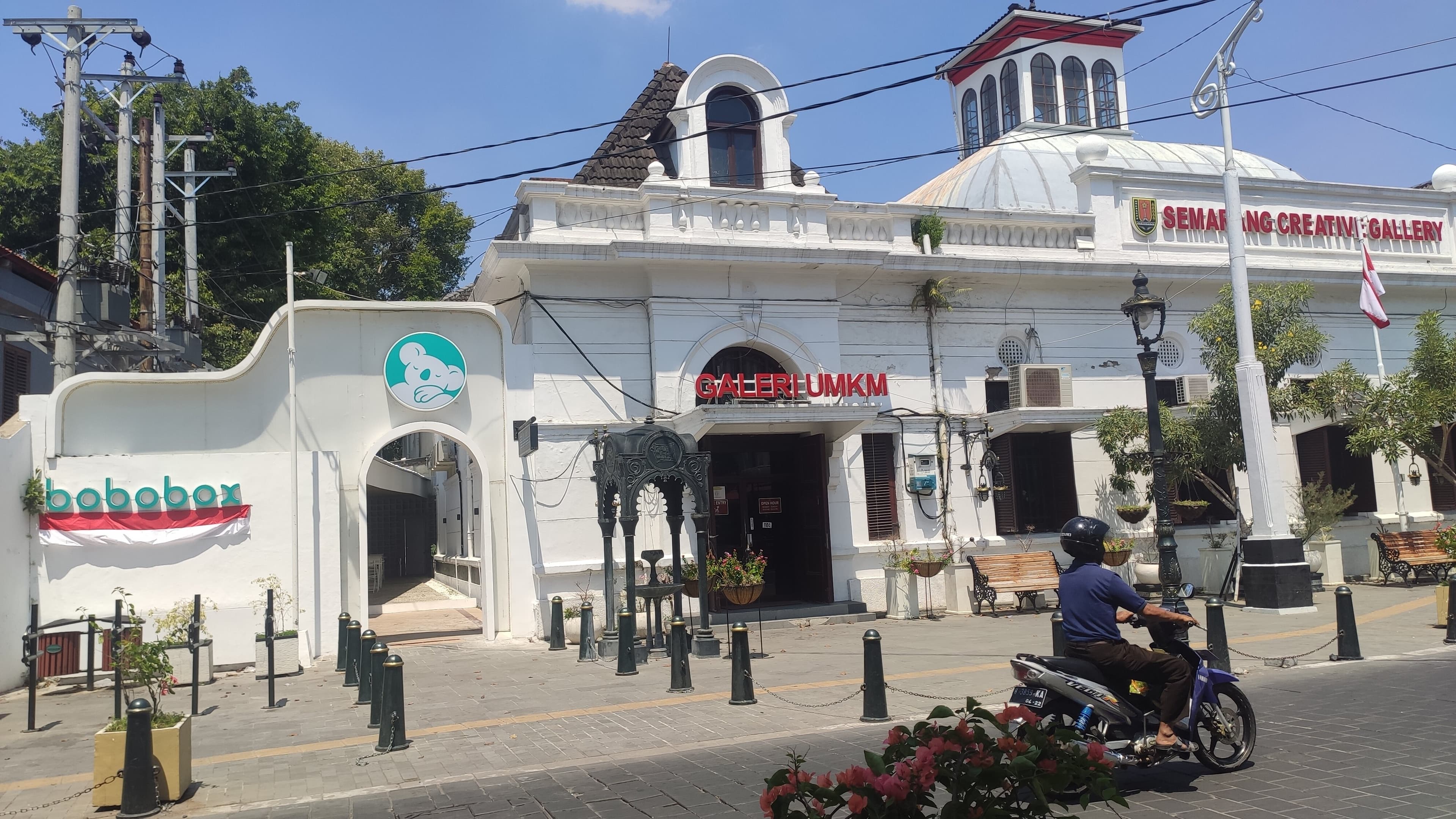 restaurant