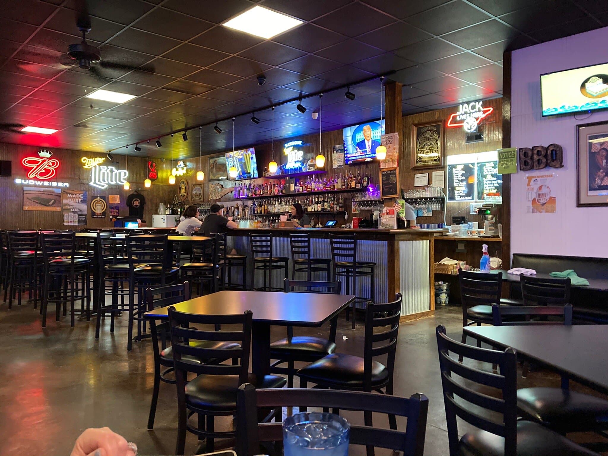 restaurant