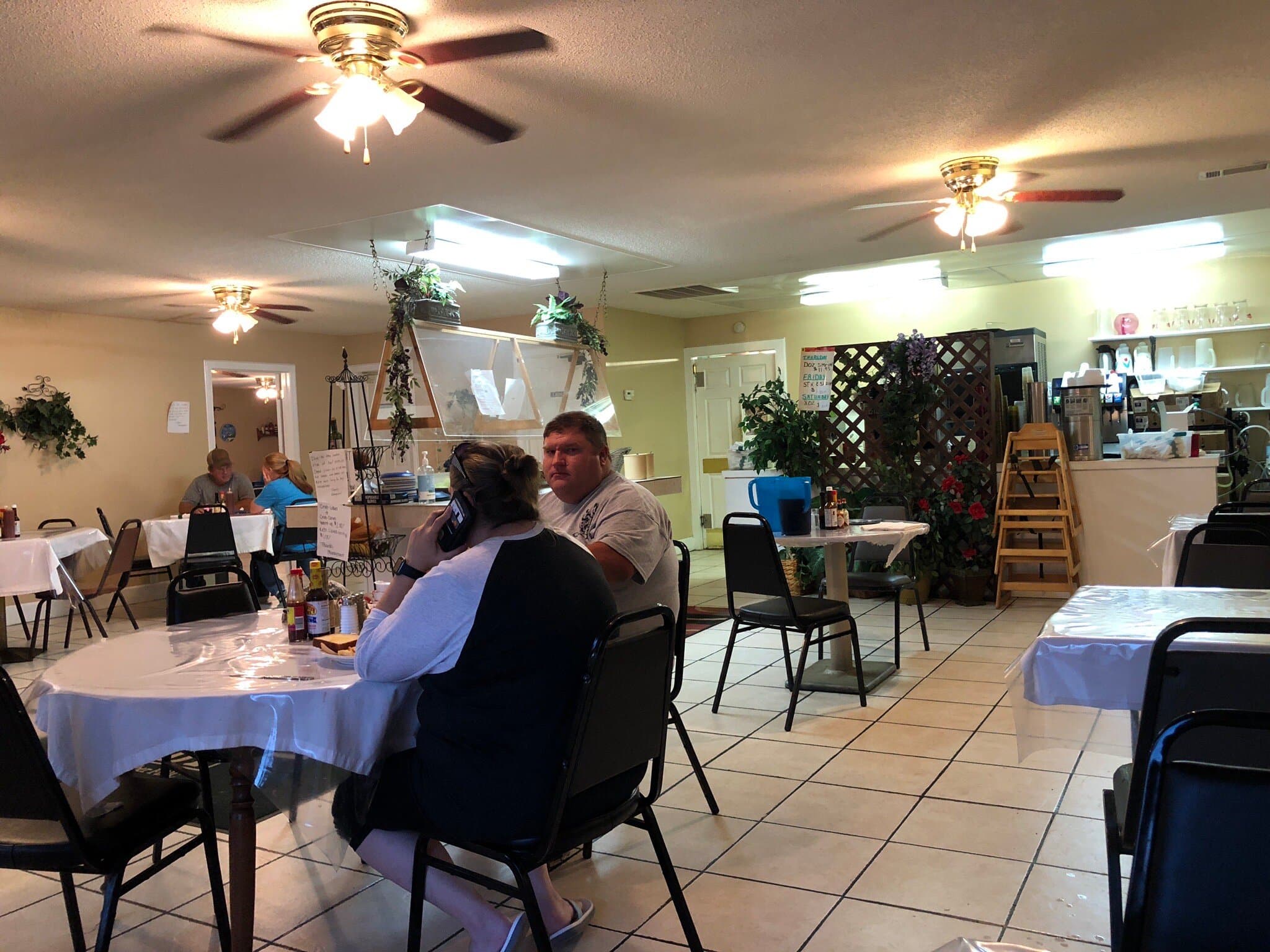 restaurant