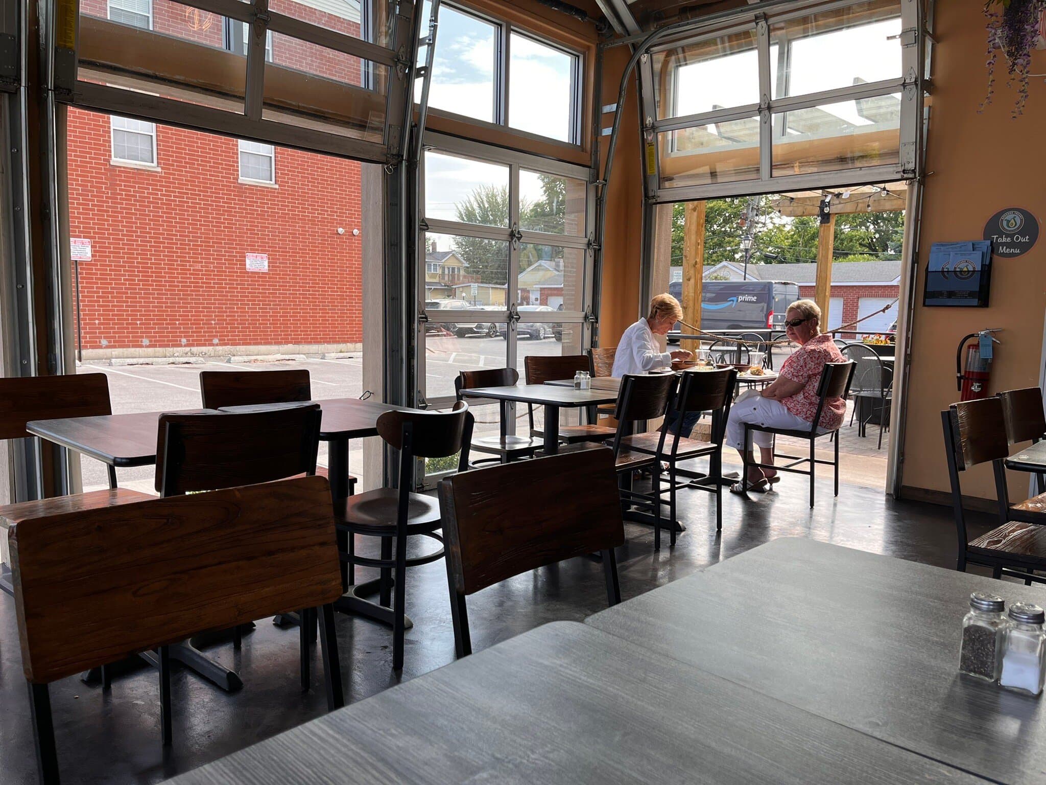 restaurant