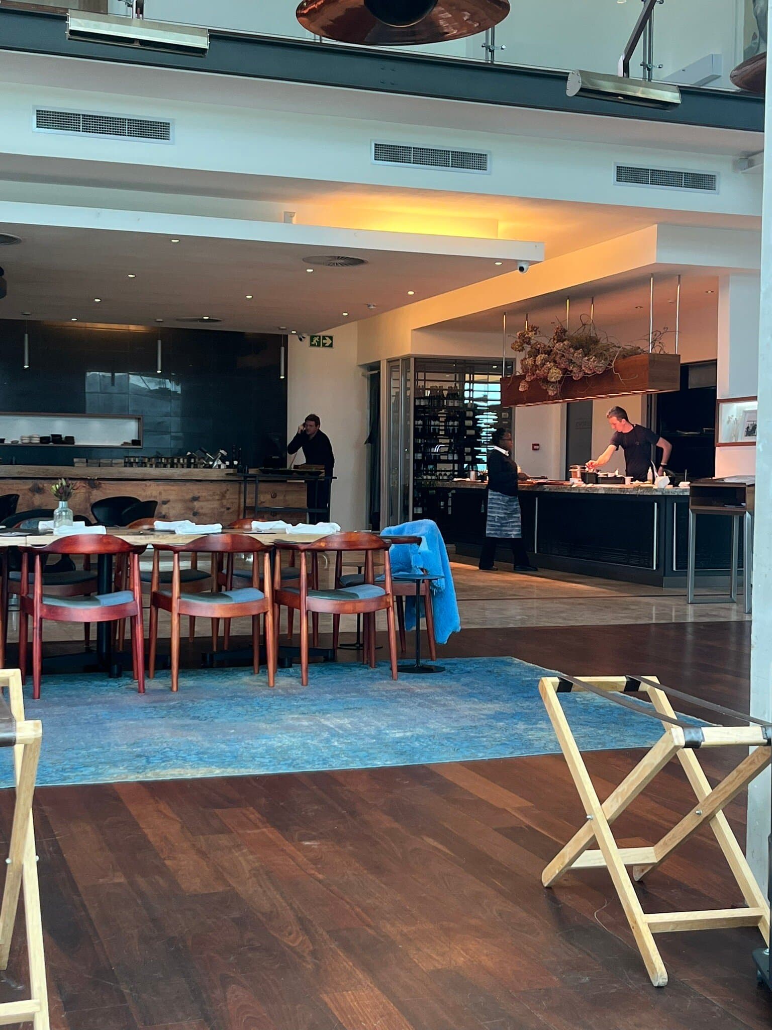 restaurant