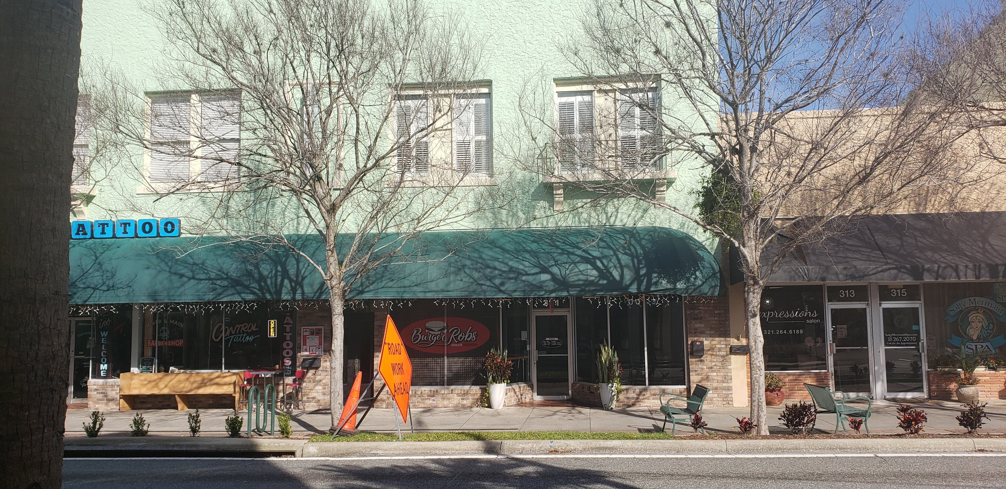 restaurant