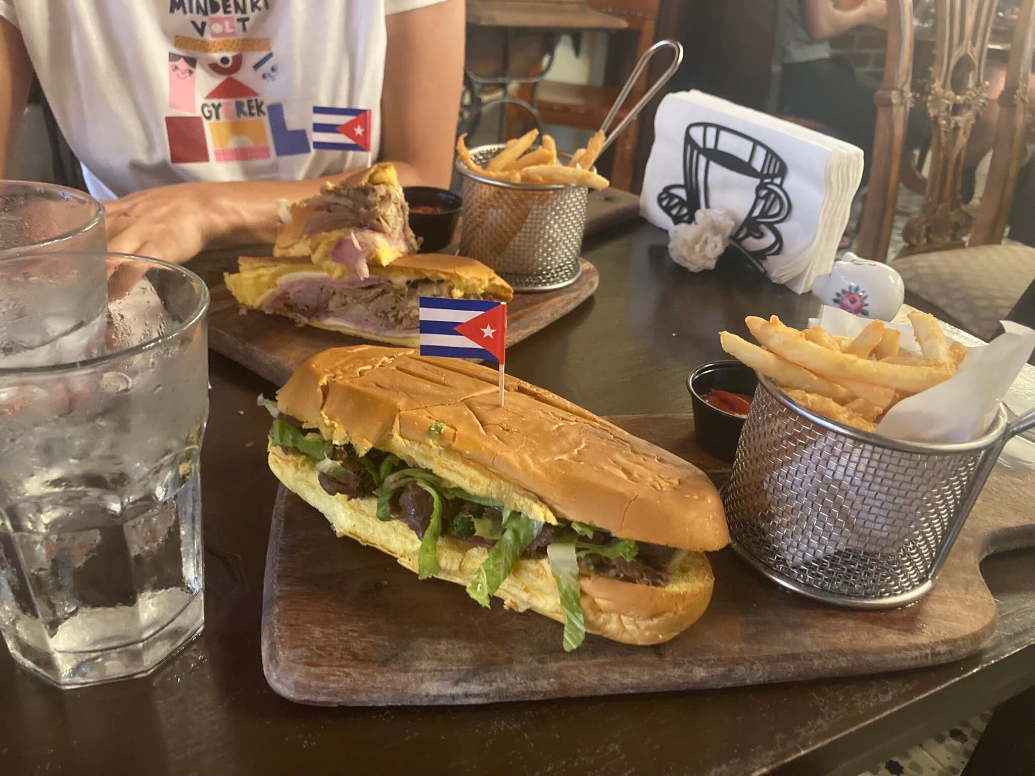 restaurant