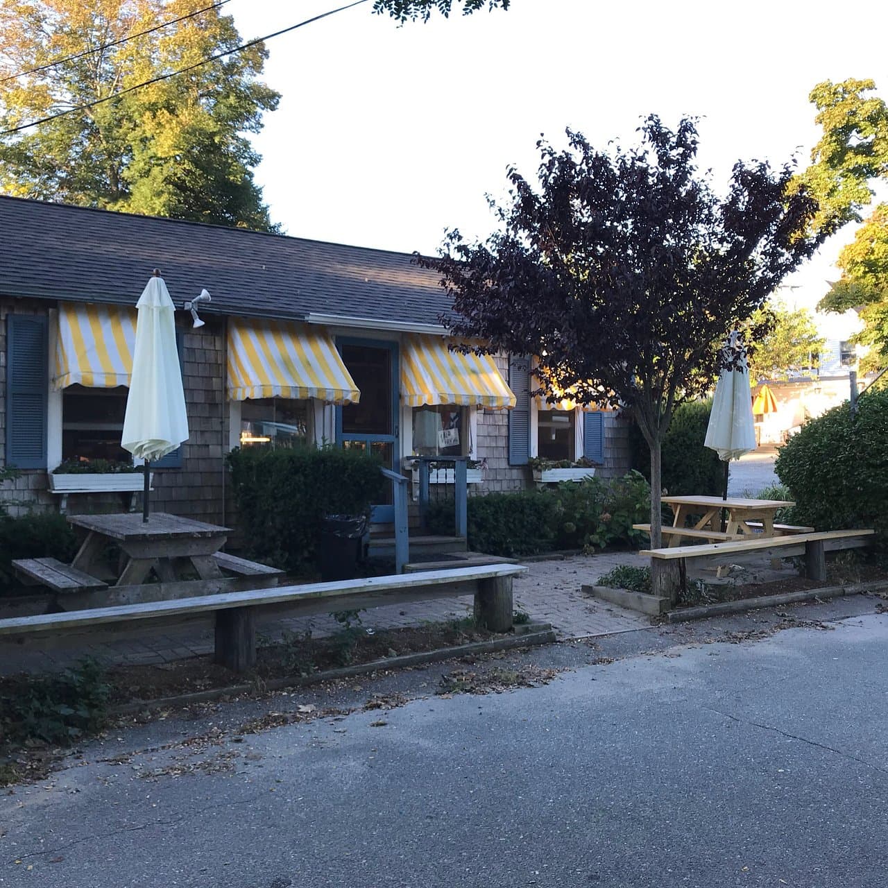 restaurant