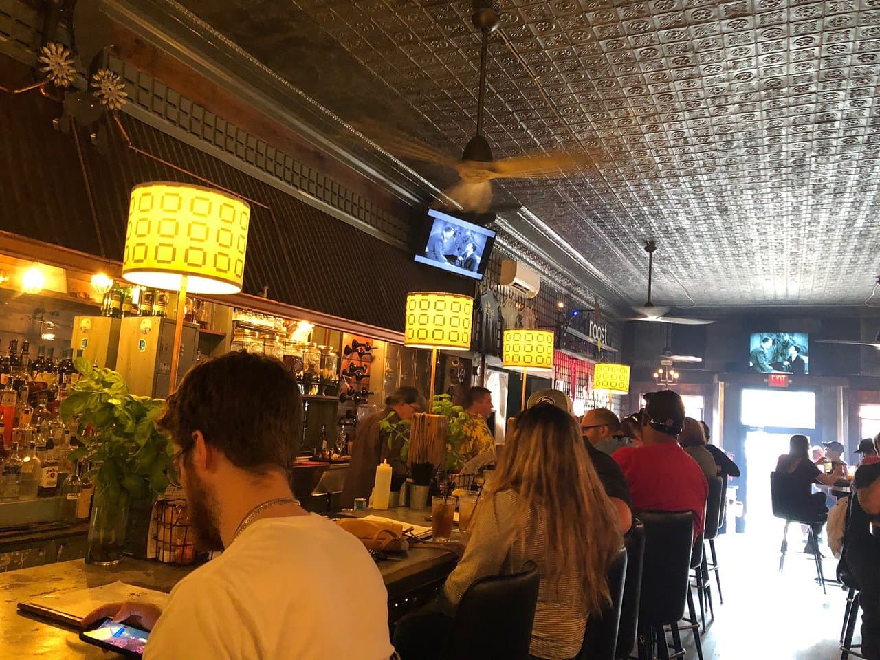 restaurant
