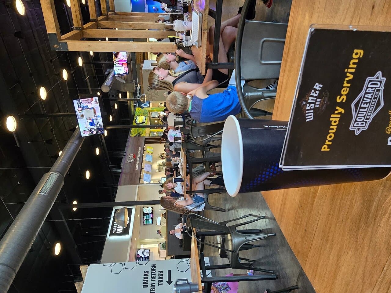 restaurant
