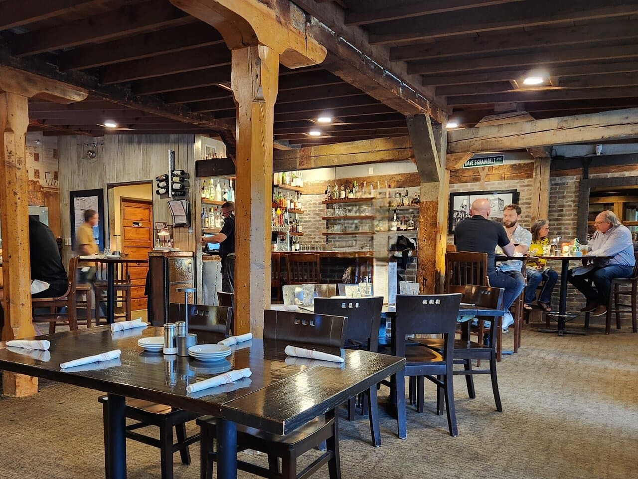 restaurant