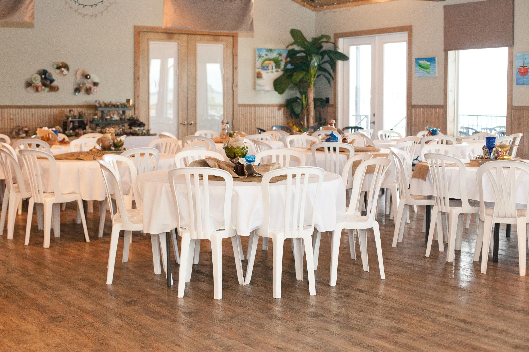 restaurant