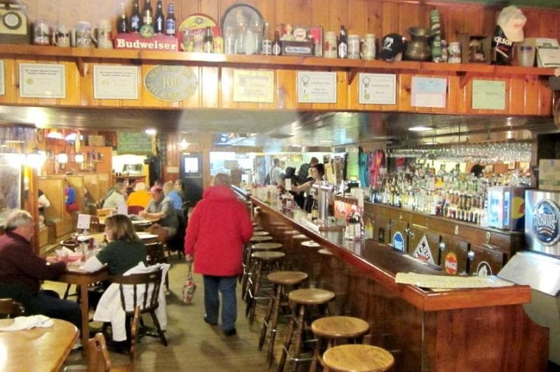 restaurant
