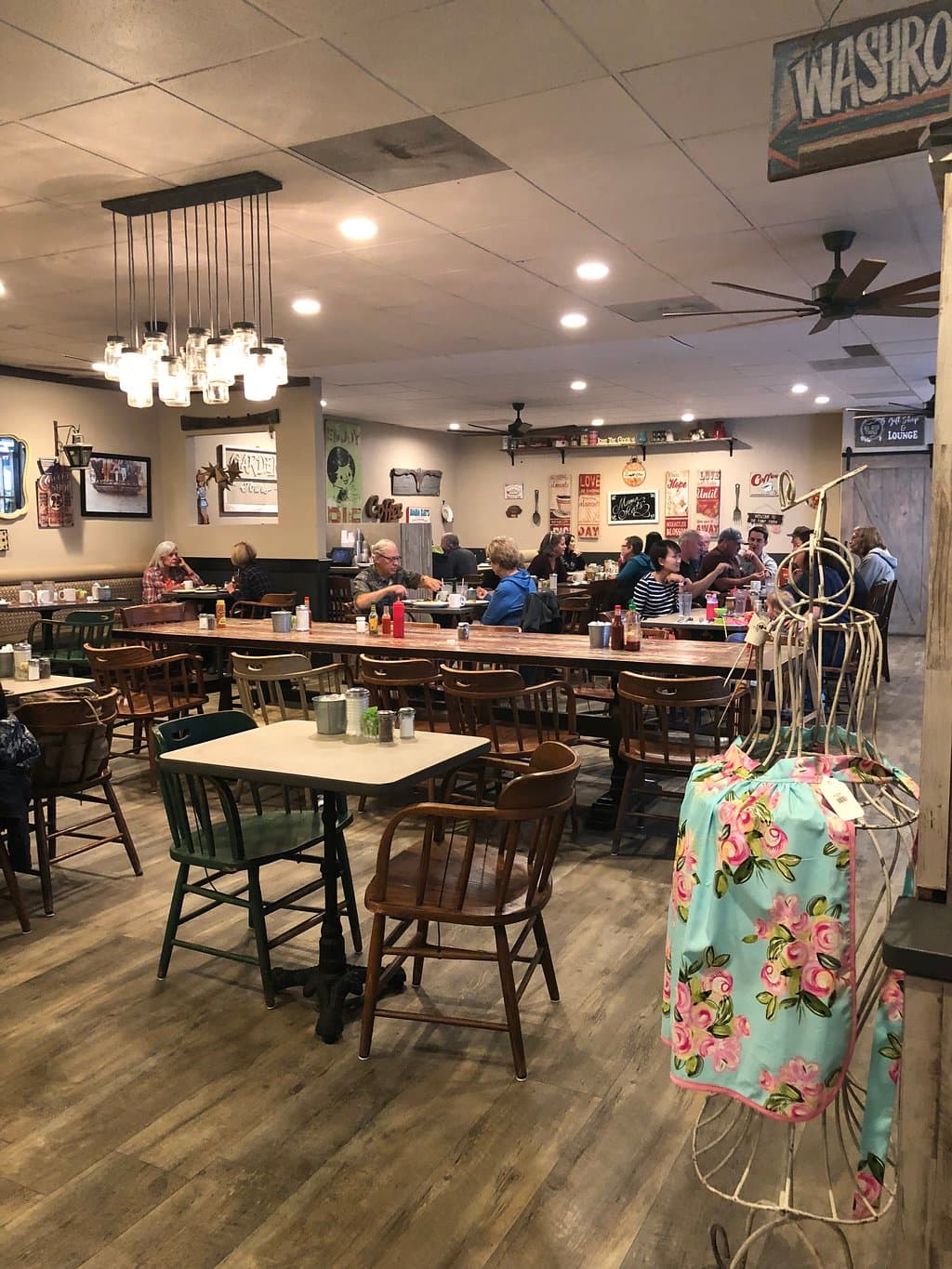 restaurant