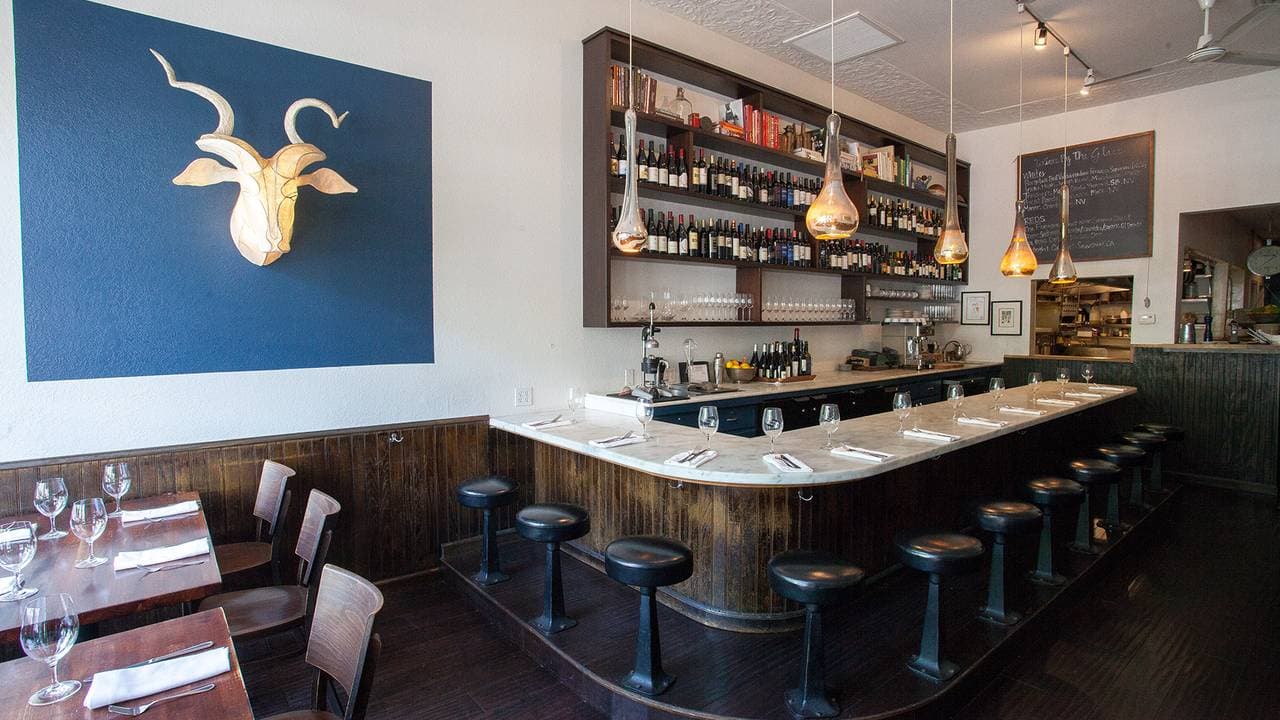 restaurant
