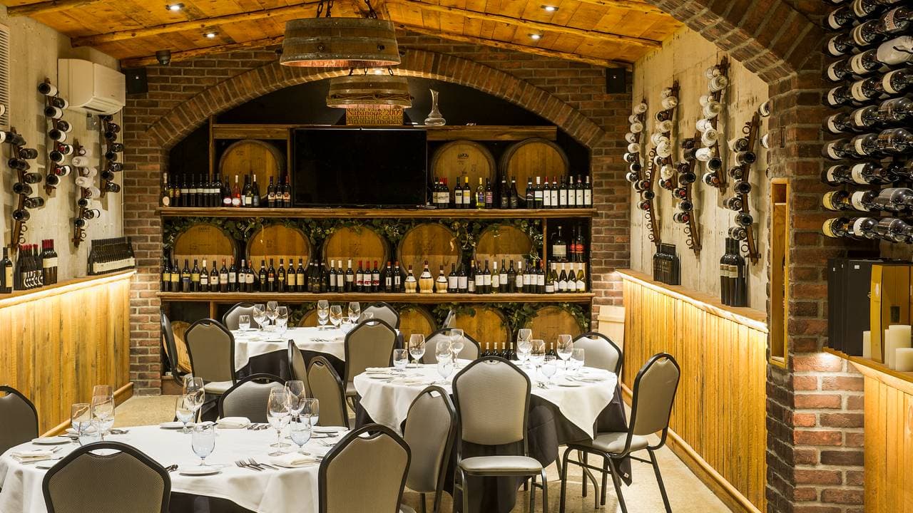 restaurant