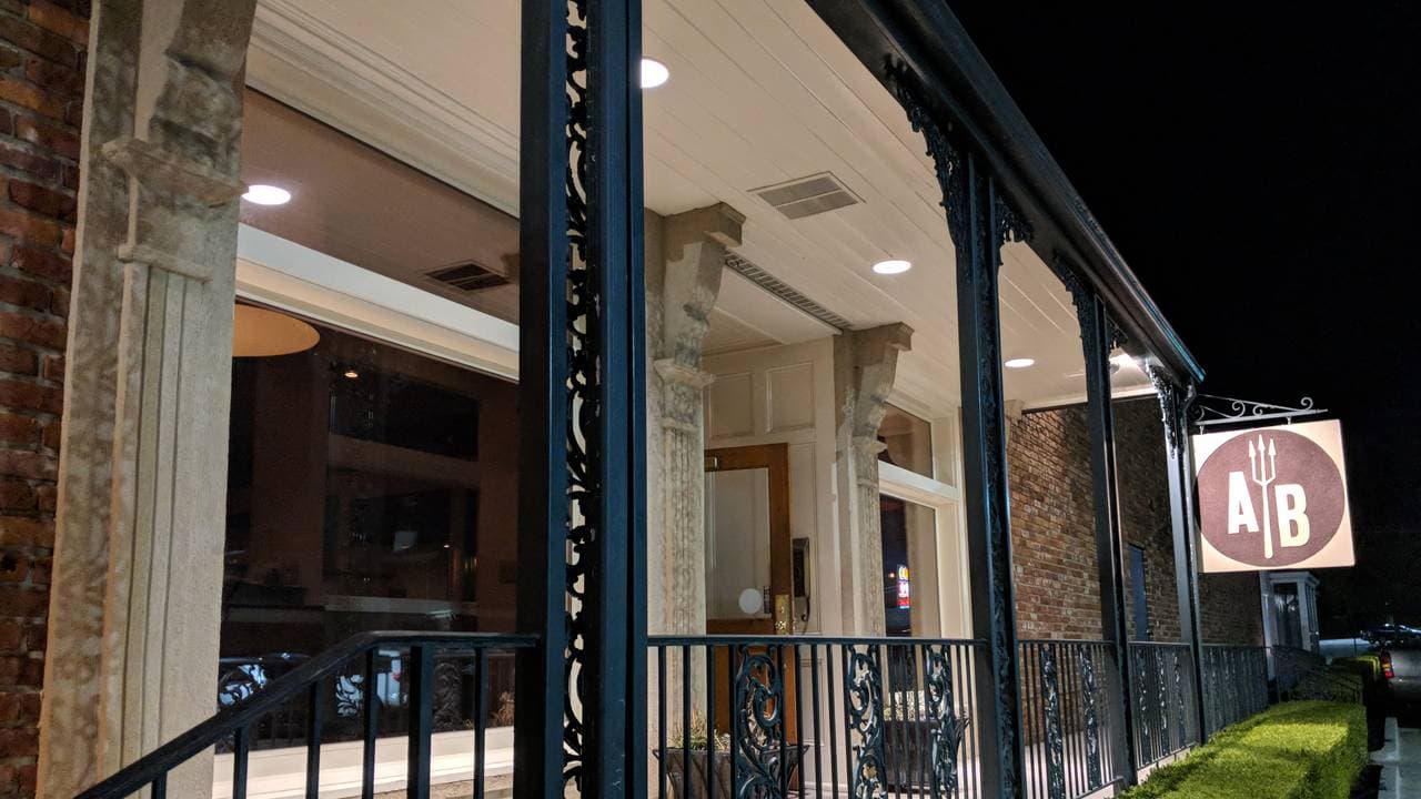 restaurant