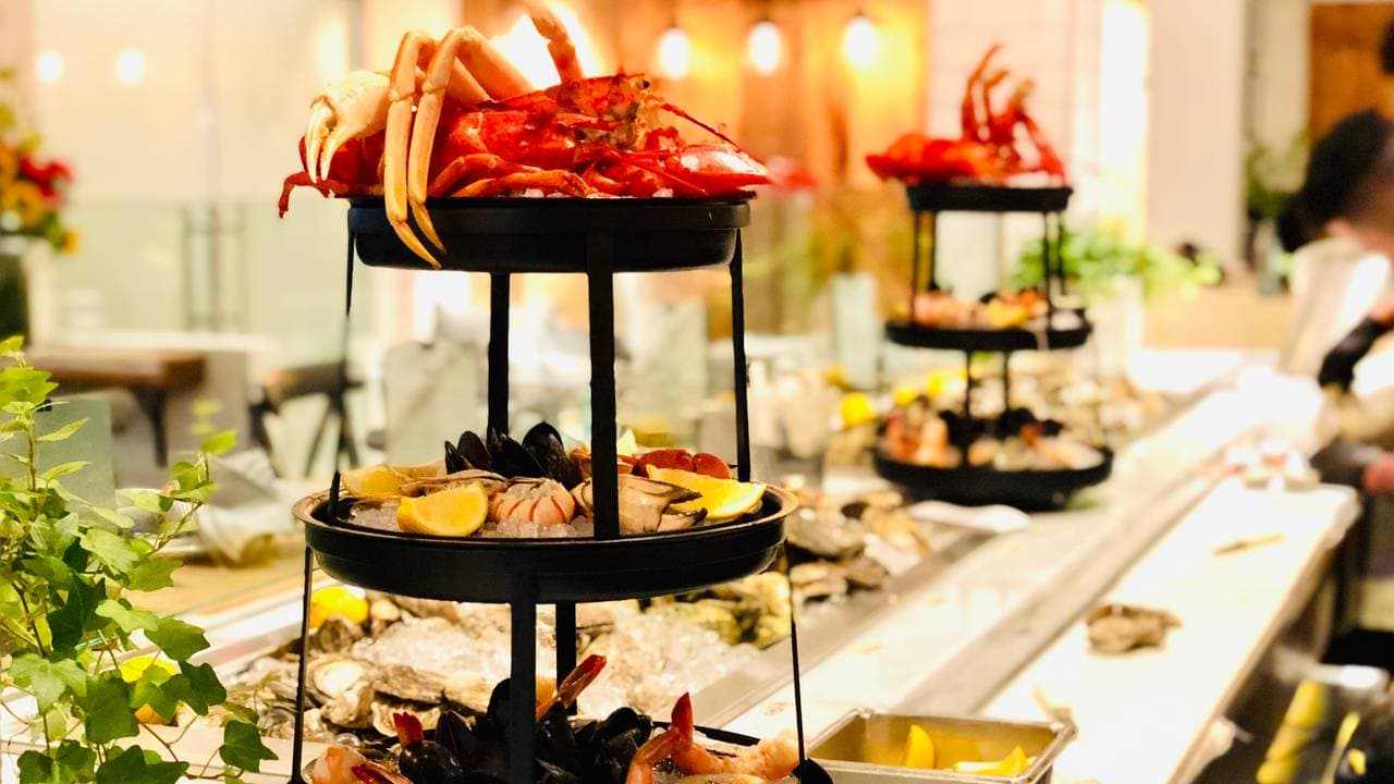 restaurant