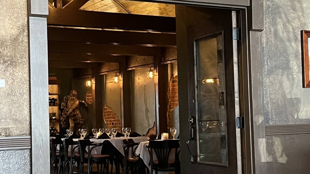 restaurant