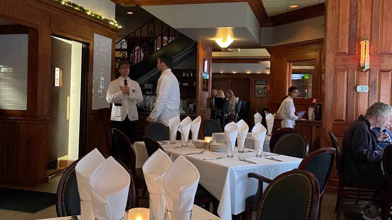 restaurant
