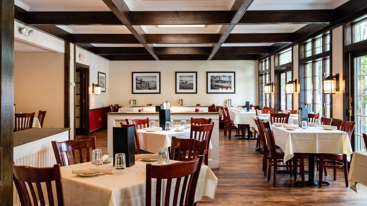 restaurant