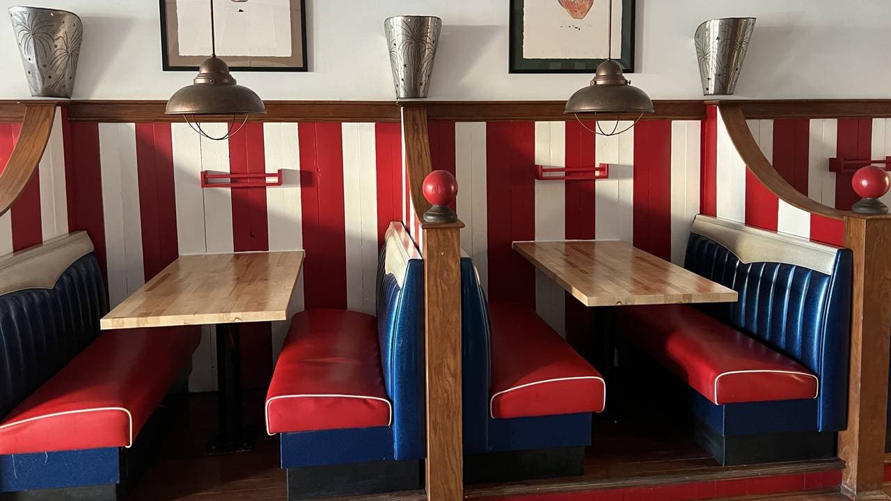 restaurant
