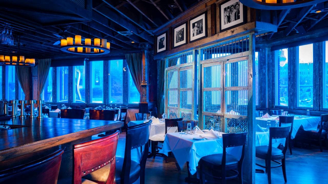 restaurant