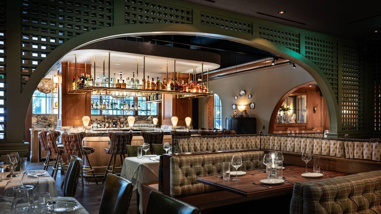 restaurant