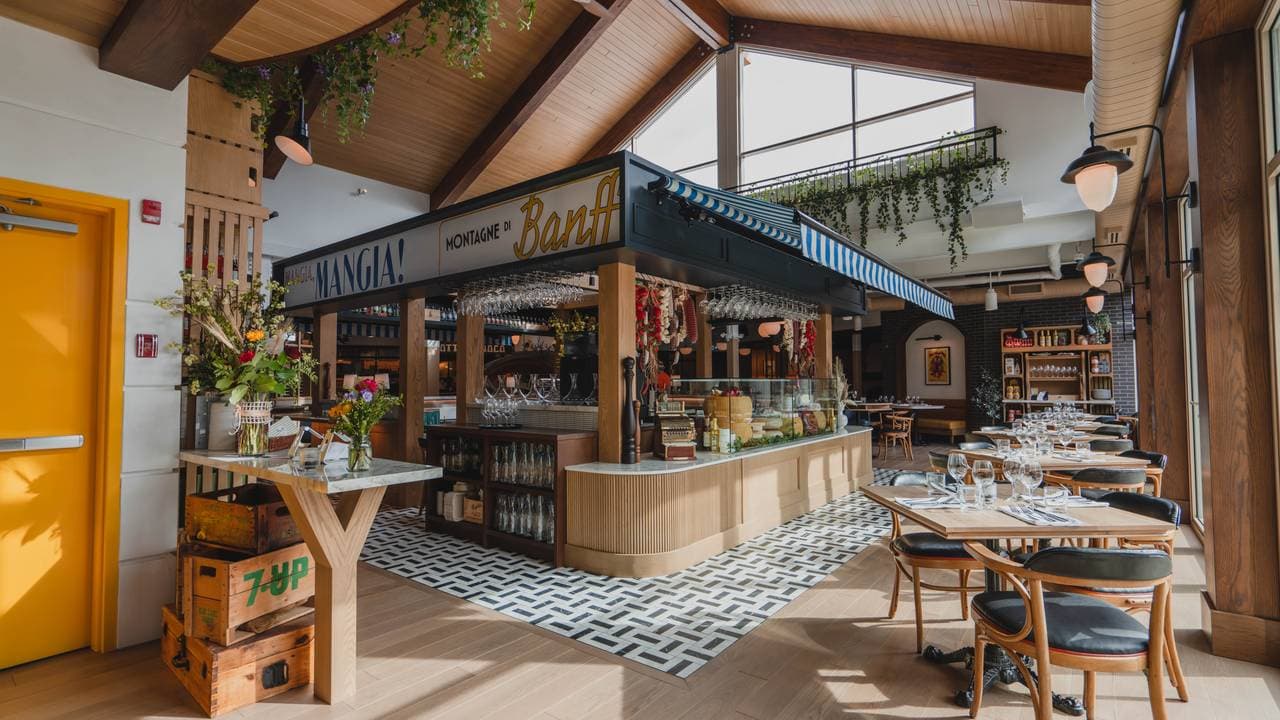 restaurant
