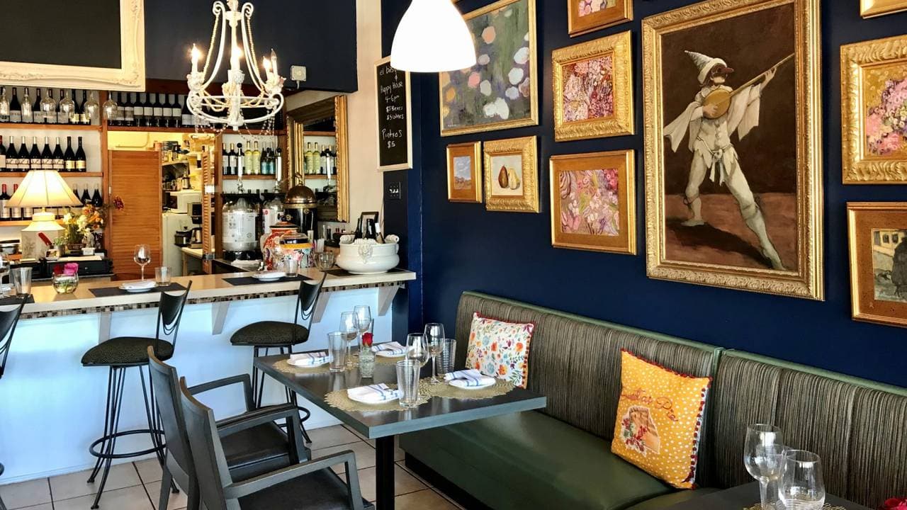 restaurant