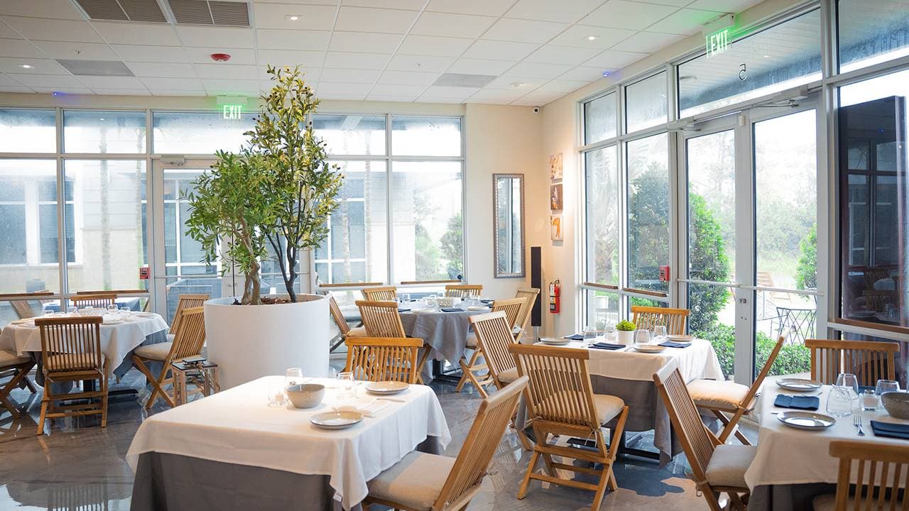 restaurant