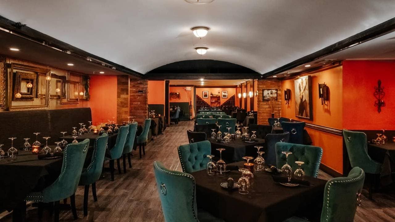 restaurant