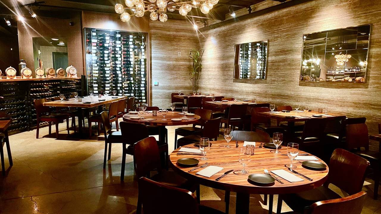 restaurant