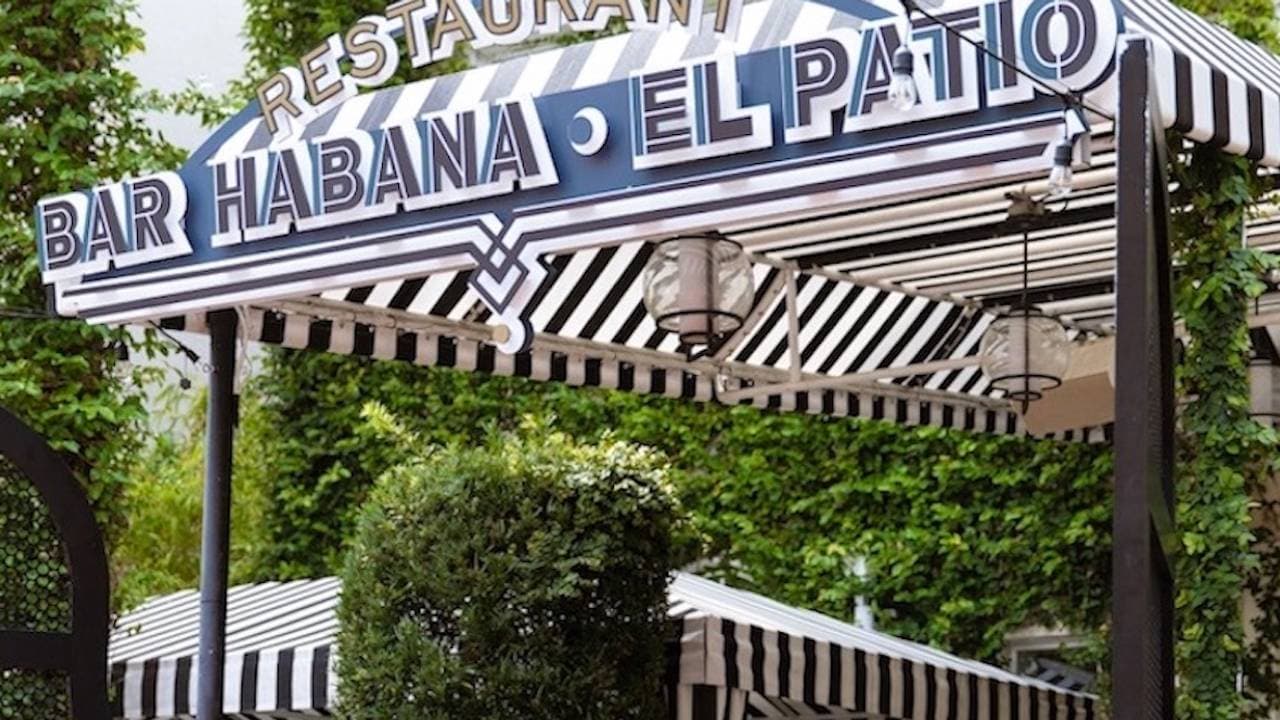 restaurant