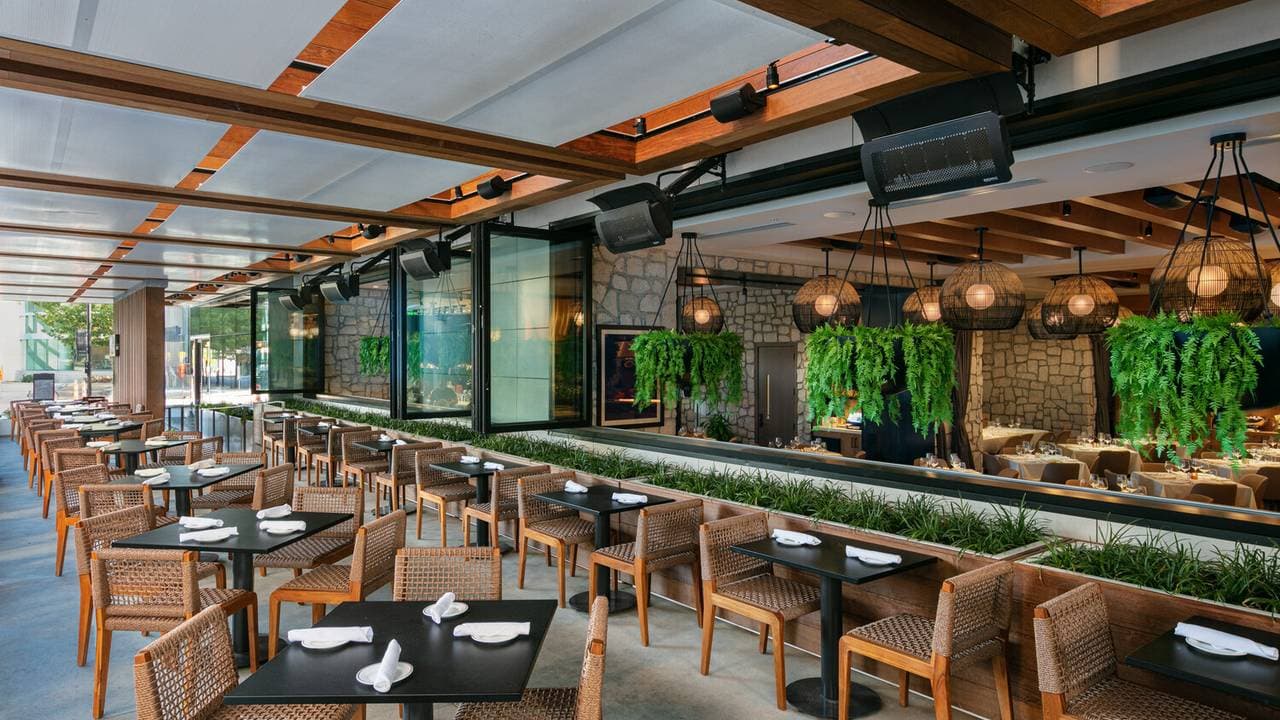restaurant