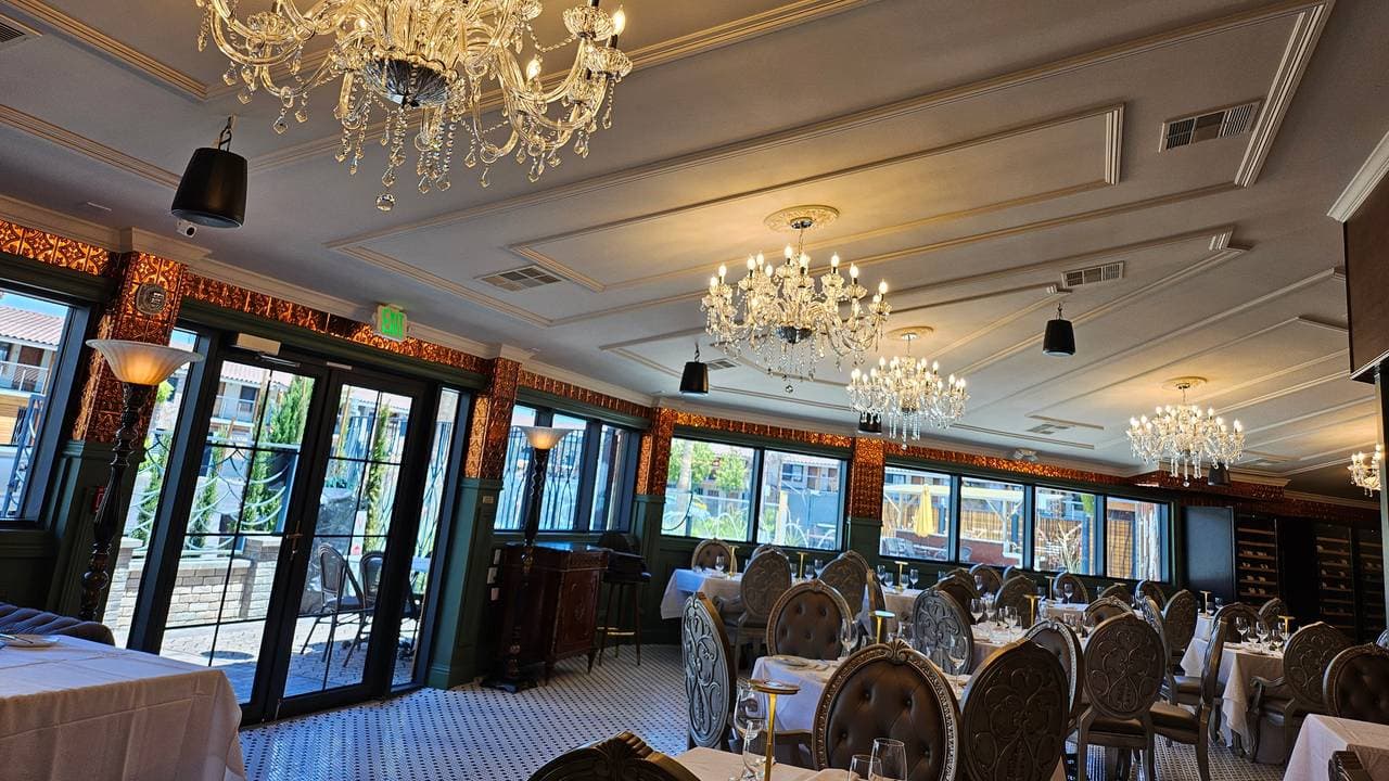 restaurant