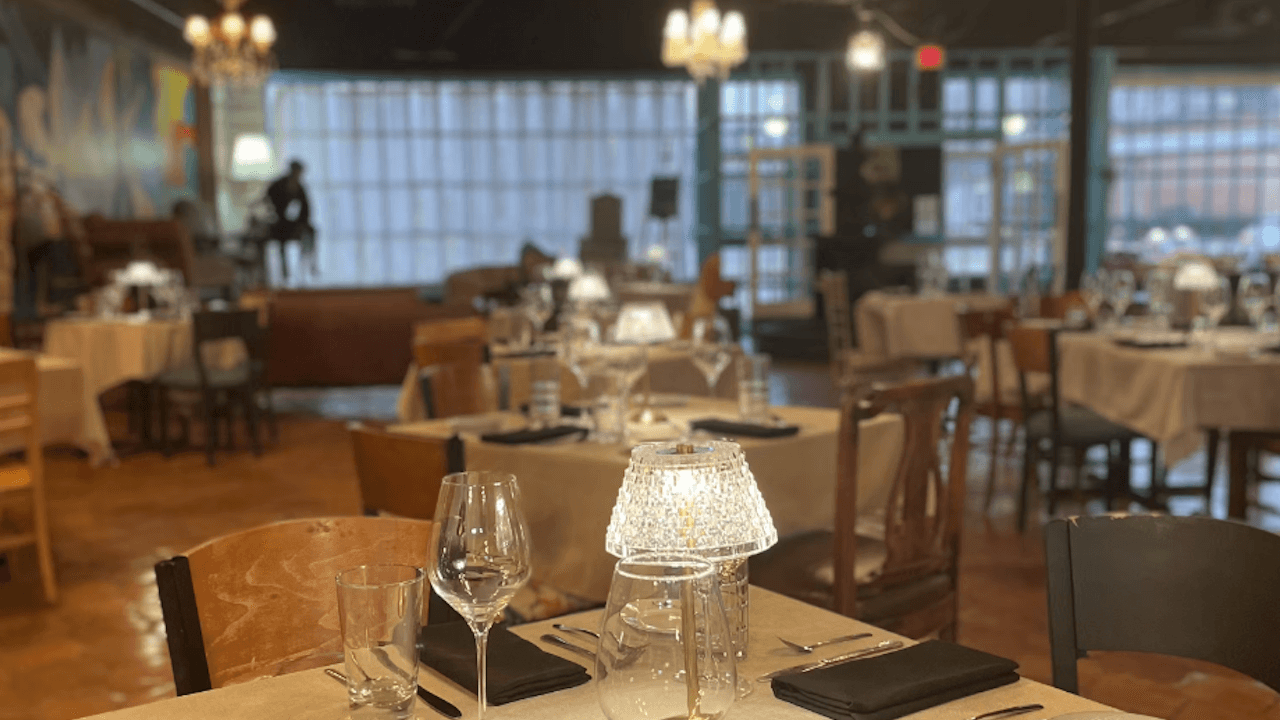restaurant