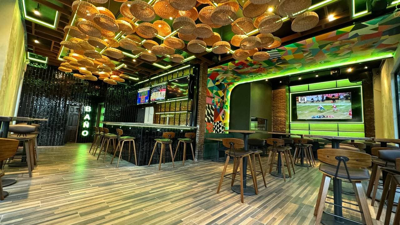 restaurant