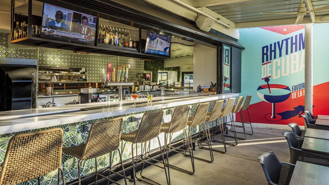 restaurant