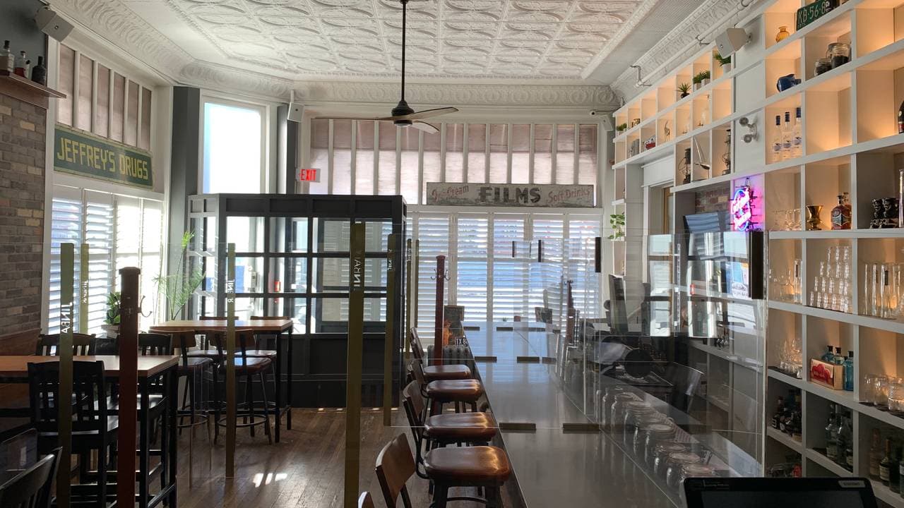 restaurant